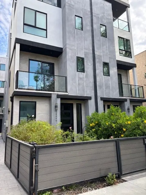 14553 Benefit Street, Sherman Oaks, CA 91403 - #1