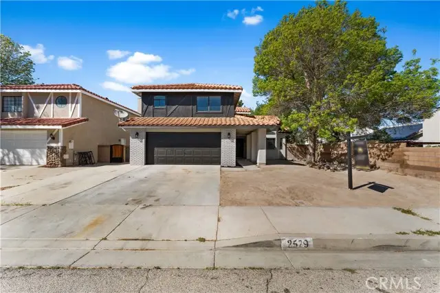 2529 W Avenue K9, Lancaster, CA 93536 - #3