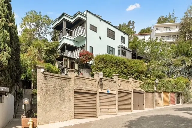 6869 Los Altos, Los Angeles, CA 90068 - #2