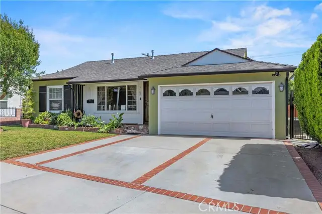 13762 Chase Street, San Fernando Valley, CA 91331 - #1