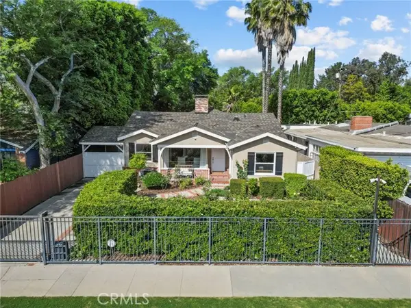 5035 Greenbush, Sherman Oaks, CA 91423