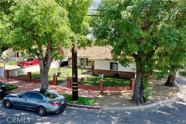 13888 Hubbard, Sylmar (los Angeles), CA 91342