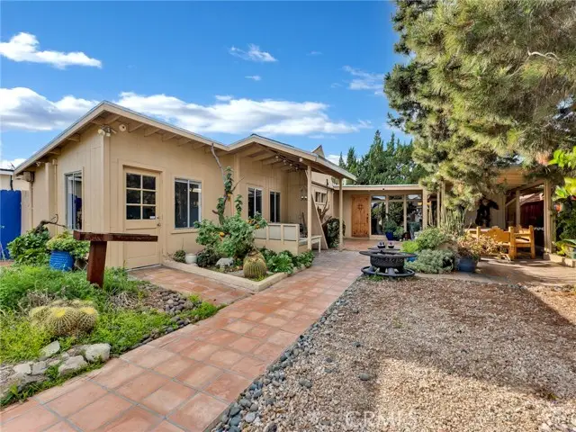 6033 Fulcher, North Hollywood, CA 91606 - #2