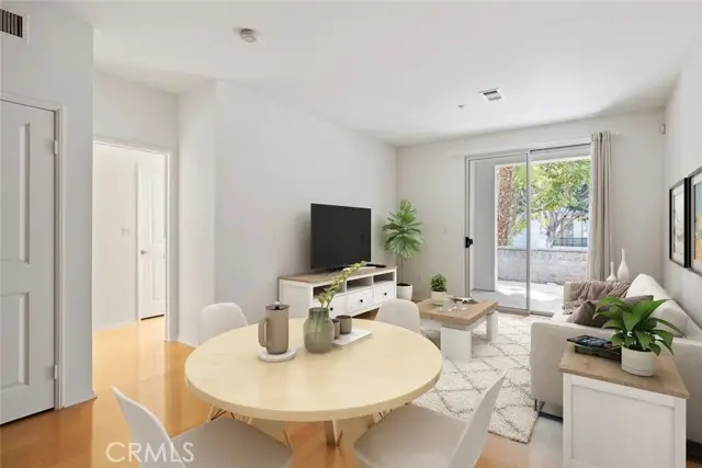 6400 Crescent Park E #111, Los Angeles, CA 90094 - #2