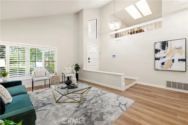 24103 Clearbank Lane, Santa Clarita, CA 91321 - #2