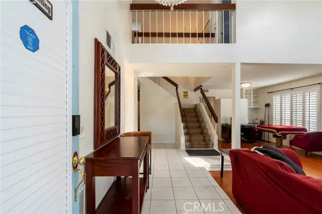 20627 Lemmer Street, Chatsworth, CA 91311 - #2