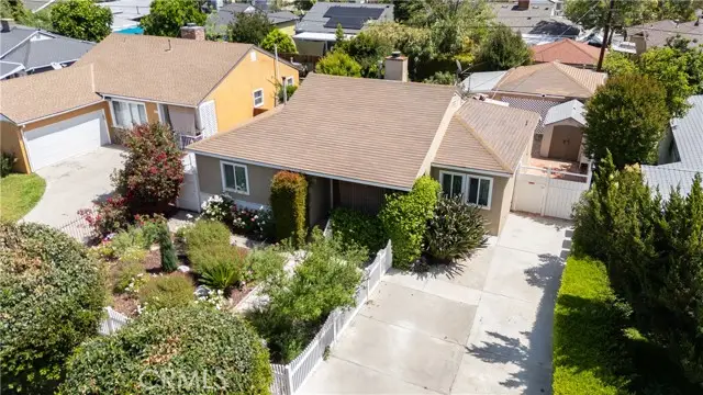 6700 Capps, Reseda, CA 91335 - #3