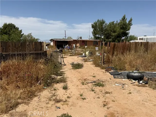 18296 Claymine, Edwards, CA 93523 - #3