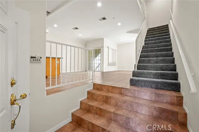 1201 Viola Avenue #104, Glendale, CA 91202 - #3