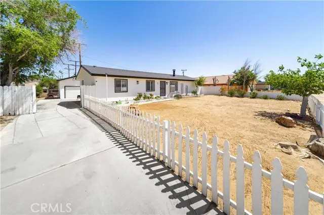 8603 S Loop Boulevard, California City, CA 93505 - #3