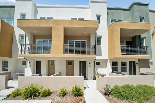 27060 Deer Way, Stevenson Ranch, CA 91381 - #1