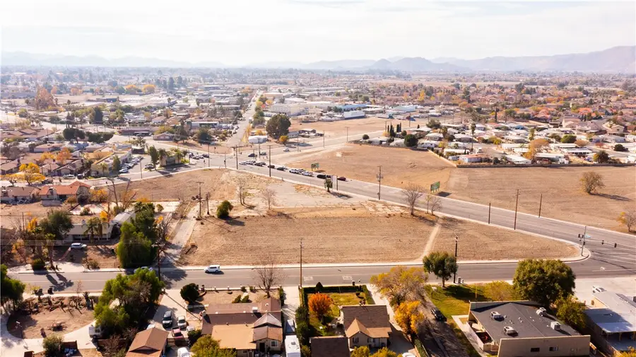 115 N State Street, San Jacinto, CA 92583 - Image #2