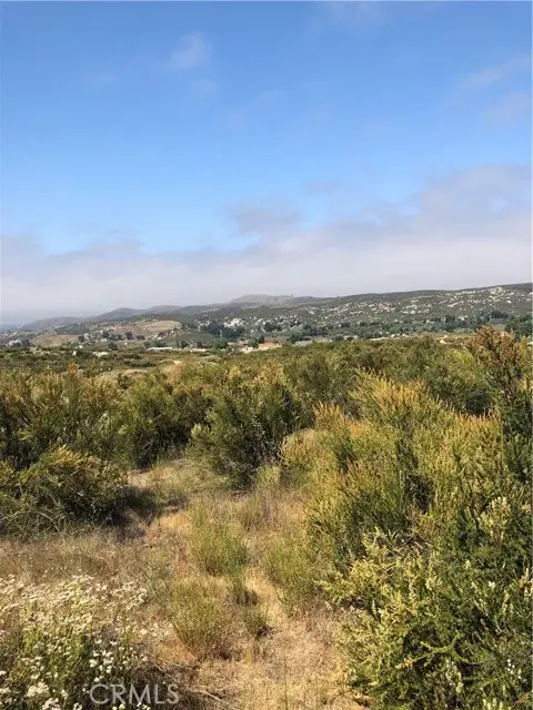 10 Treasure Drive, Hemet, CA 92544