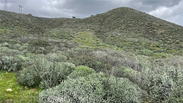 0 Country Club, Lake Elsinore, CA 92530