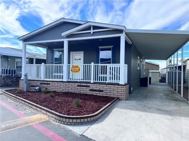 1445 W. Florida Ave #32, Hemet, CA 92543 - Image #1