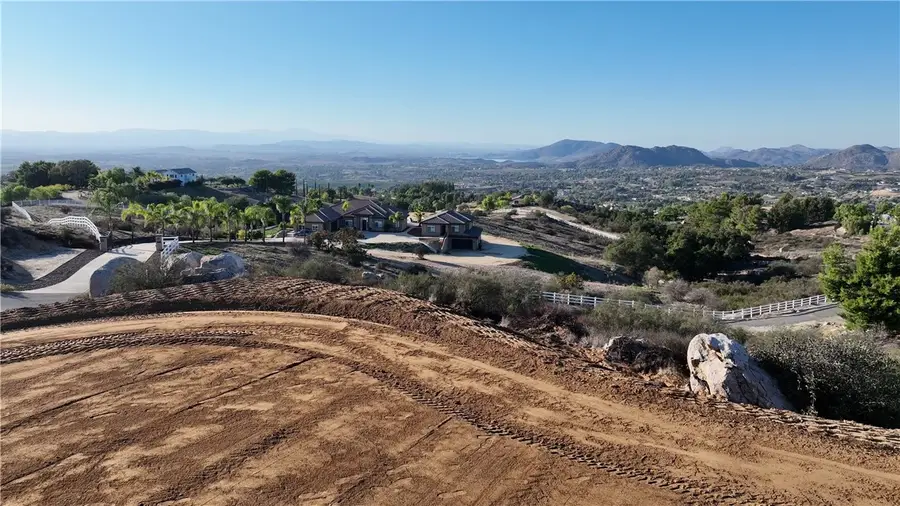 40432 Calle Fresca, Temecula, CA 92592 - Image #2