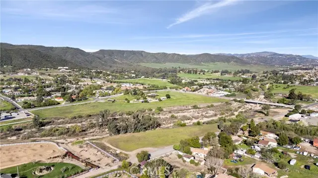 25070 Hayes Avenue, Murrieta, CA 92562 - #2