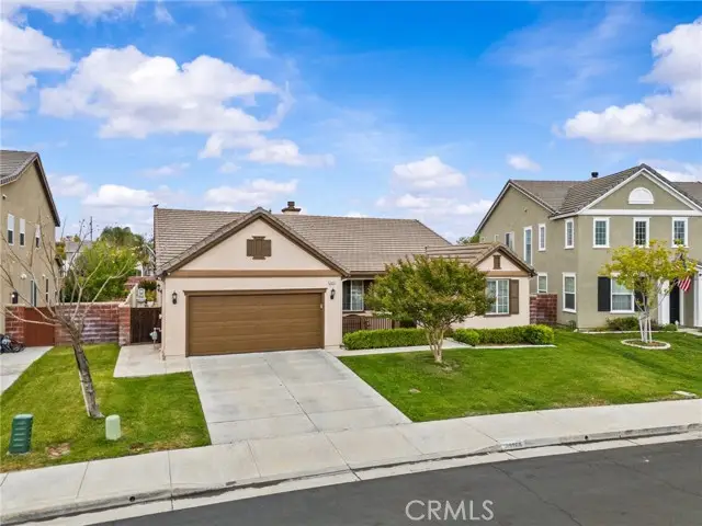 39268 Half Moon Circle, Murrieta, CA 92563 - Image #3
