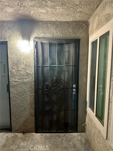 2455 West Acacia Avenue, Hemet, CA 92545