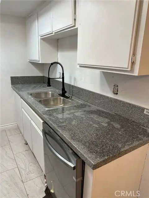 2455 West Acacia Avenue, Hemet, CA 92545 - #2