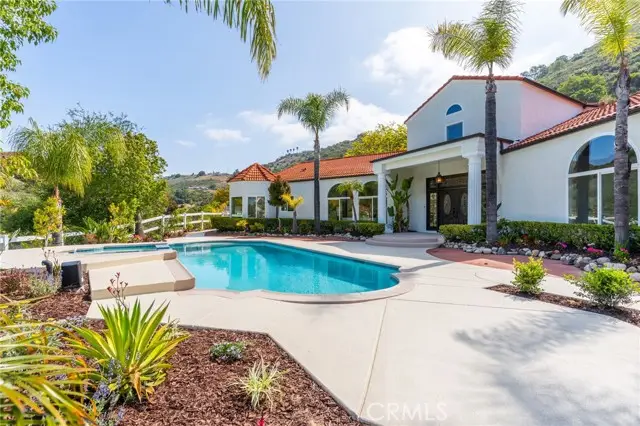 44240 La Cruz Drive, Temecula, CA 92590 - Image #1