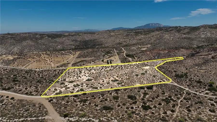 31 Sycamore Falls, Aguanga, CA 92536 - Image #2