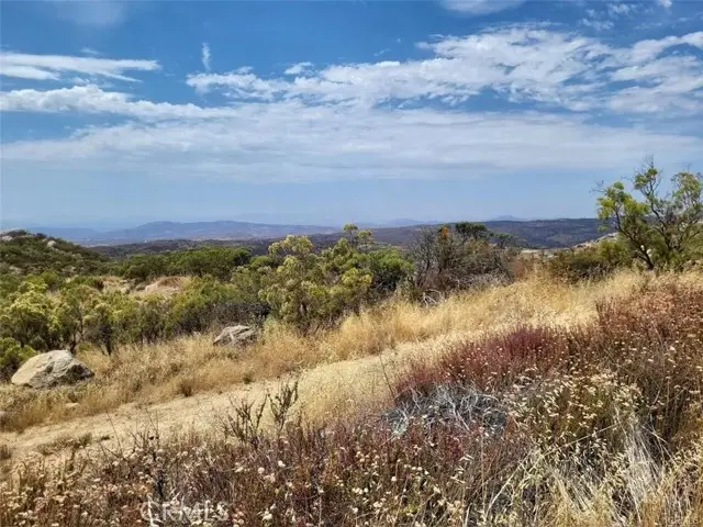 1007 Roan Way, Aguanga, CA 92536 - Image #2