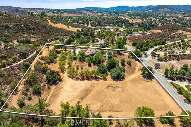 19750 Avenida Rosella, Murrieta, CA 92562 - Image #3