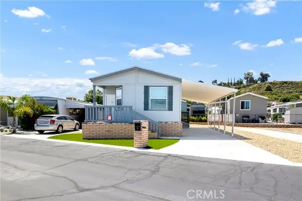 44725 State Hwy 74 #80, Hemet, CA 92544