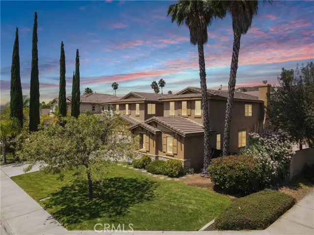 36689 Clove Currant Lane, Murrieta, CA 92562 - Image #2
