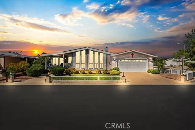 29118 Calle Potro, Murrieta, CA 92563 - Image #2