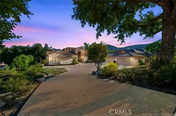 22285 Bear Creek Drive, Murrieta, CA 92562