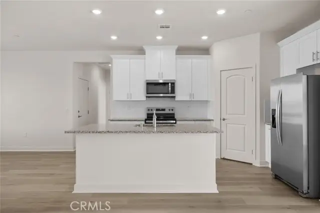 14873 Desert Lily, Apple Valley, CA 92307 - Image #2