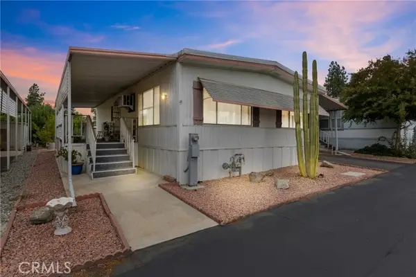 725 W Thornton Avenue #97, Hemet, CA 92543