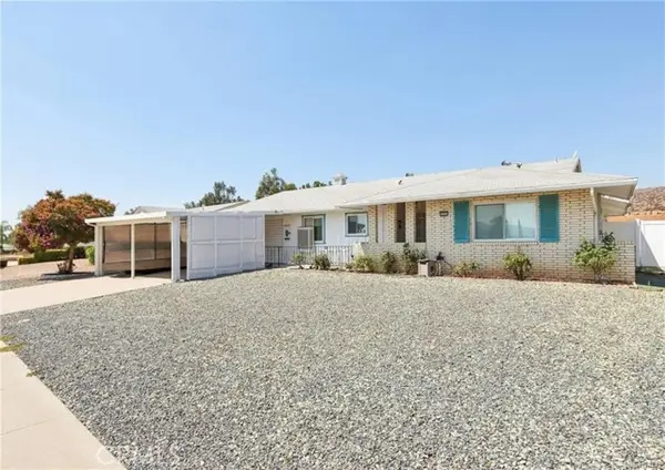 28201 Portsmouth Drive, Menifee, CA 92586