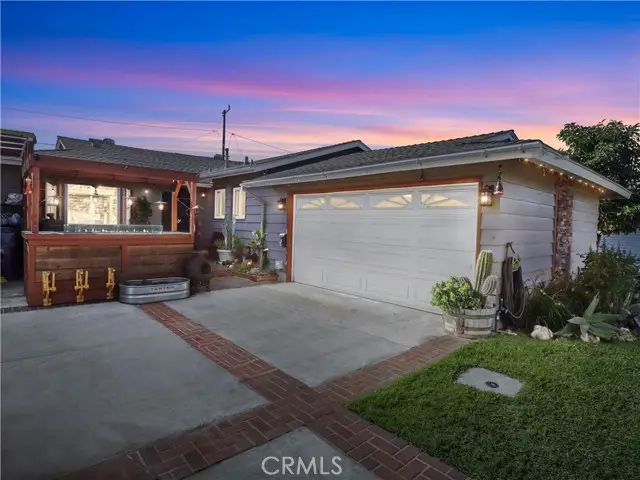 2425 Heather Avenue, Long Beach, CA 90815 - #1
