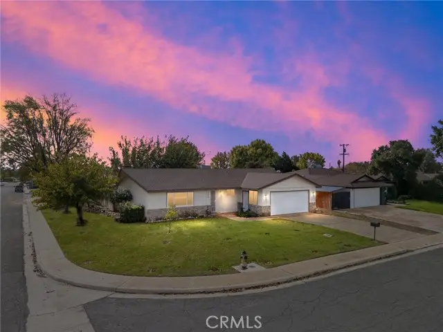 409 Borman Avenue, Bakersfield, CA 93308 - #1