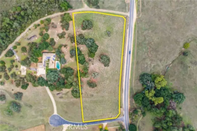 20750 Burl Oaks Court, Murrieta, CA 92562 - Image #3