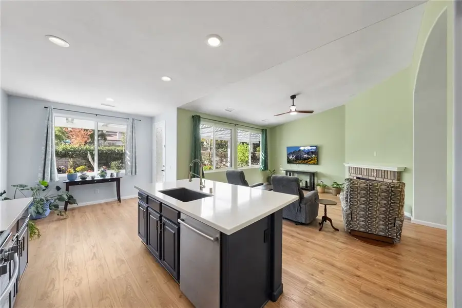 37763 Amber Lane, Murrieta, CA 92562 - Image #3