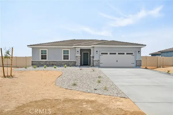 14896 Desert Lily Court, Apple Valley, CA 92307