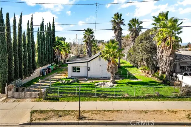 1049 Beaumont, Beaumont, CA 92223 - #1