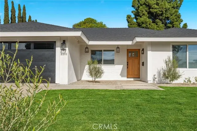 2201 E Oakmont, Orange, CA 92867 - Image #1