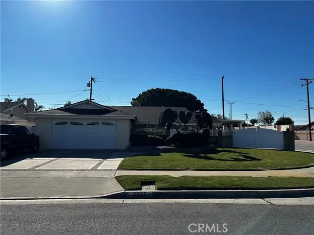 6502 Clare, Huntington Beach, CA 92647 - #3