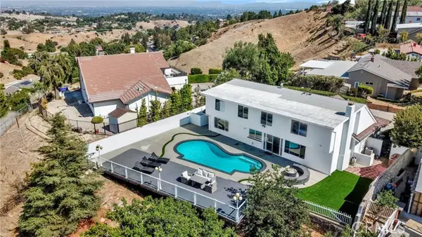 12036 Darby Avenue, Porter Ranch (los Angeles), CA 91326