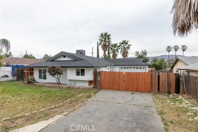 546 W Indian School, Banning, CA 92220 - #2