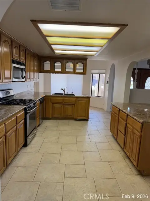 9625 Warwick, Desert Hot Springs, CA 92240 - #2