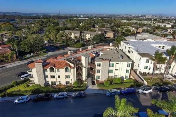 4494 Mentone #19, San Diego, CA 92107
