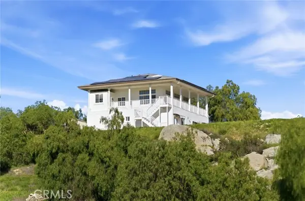 38595 Carolbee Lane, Temecula, CA 92592