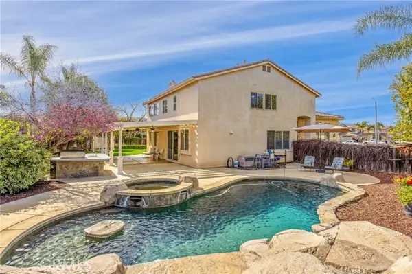 23401 Rouge River, Murrieta, CA 92562