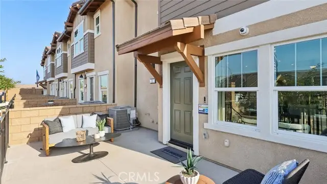 15563 April Dawn Way #1, Fontana, CA 92336 - #1